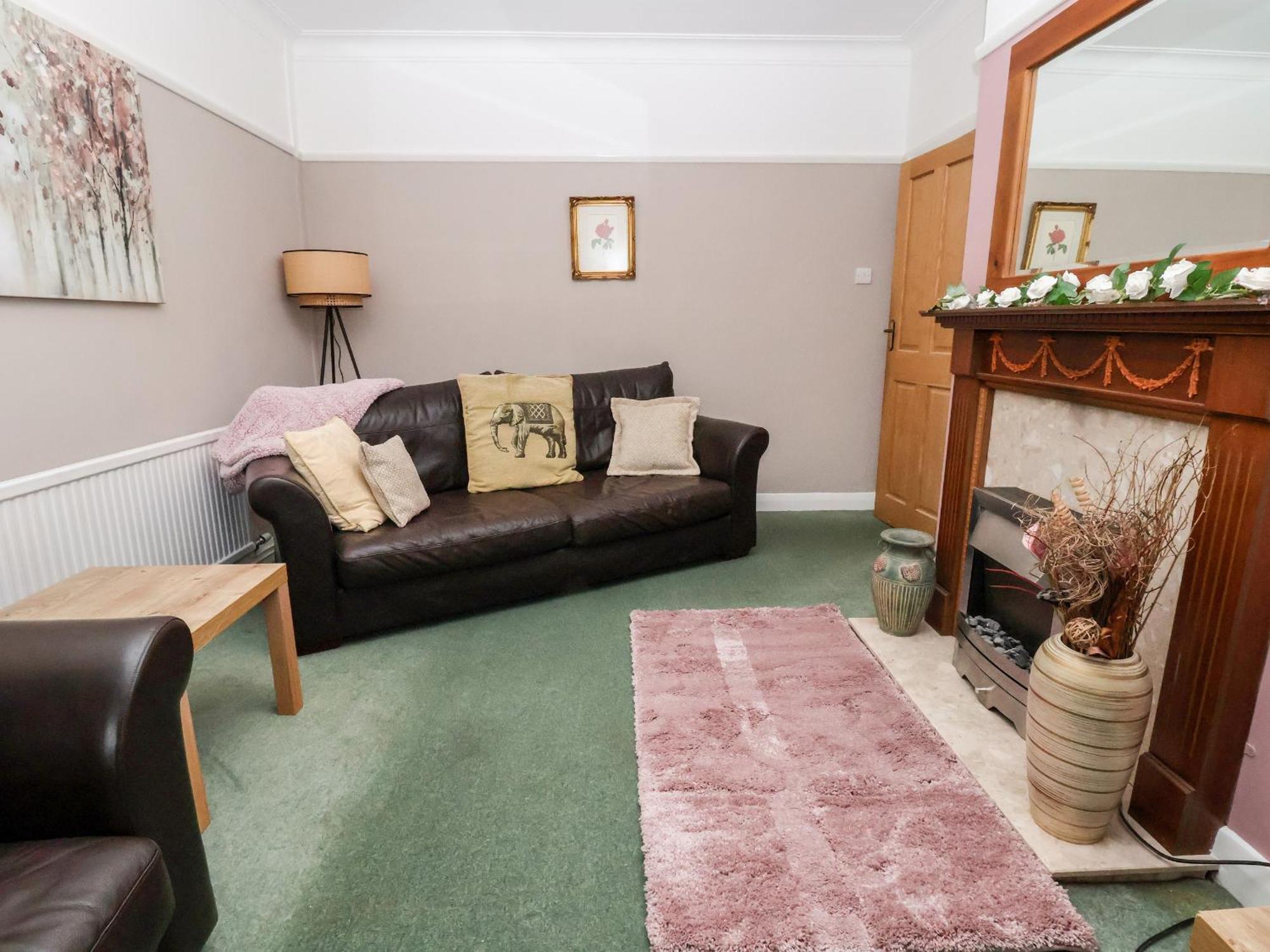 The Hollies Villa Prestatyn Ngoại thất bức ảnh