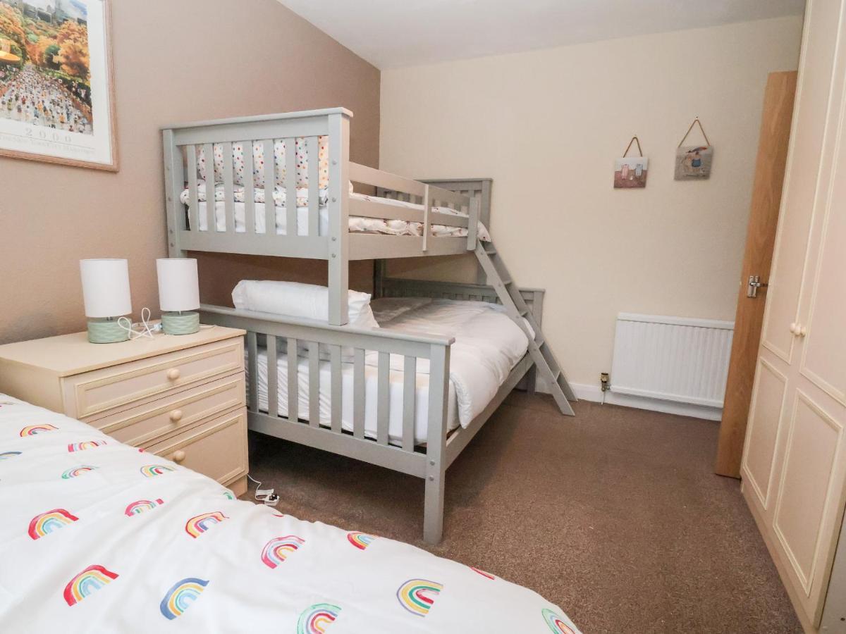 The Hollies Villa Prestatyn Ngoại thất bức ảnh