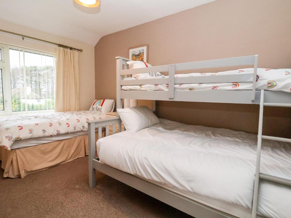 The Hollies Villa Prestatyn Ngoại thất bức ảnh
