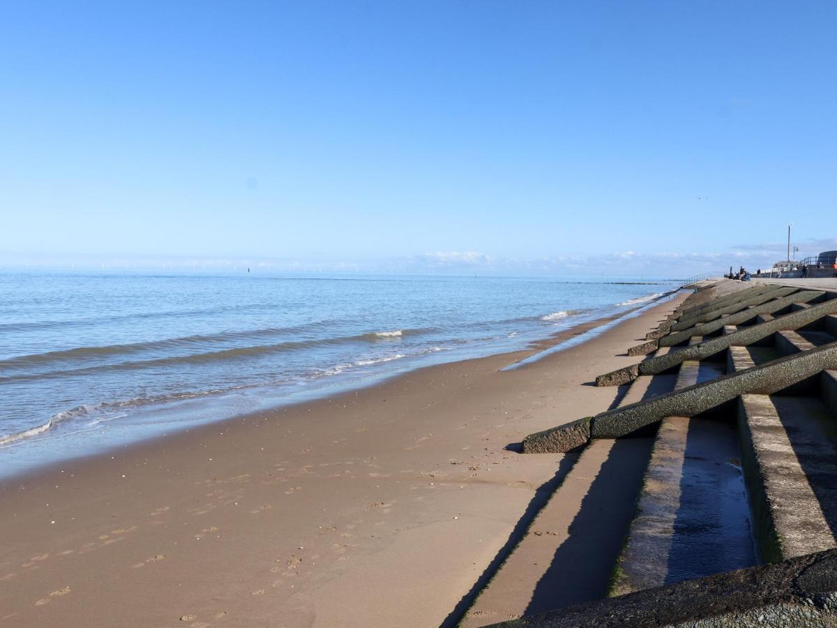 The Hollies Villa Prestatyn Ngoại thất bức ảnh