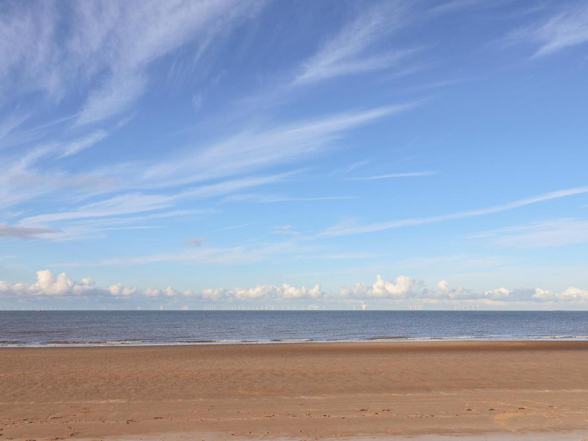 The Hollies Villa Prestatyn Ngoại thất bức ảnh